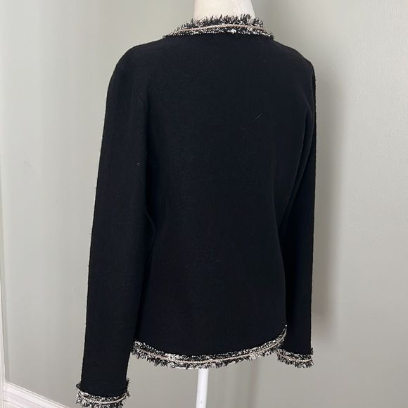 Jacket   - Picture 4 of 6